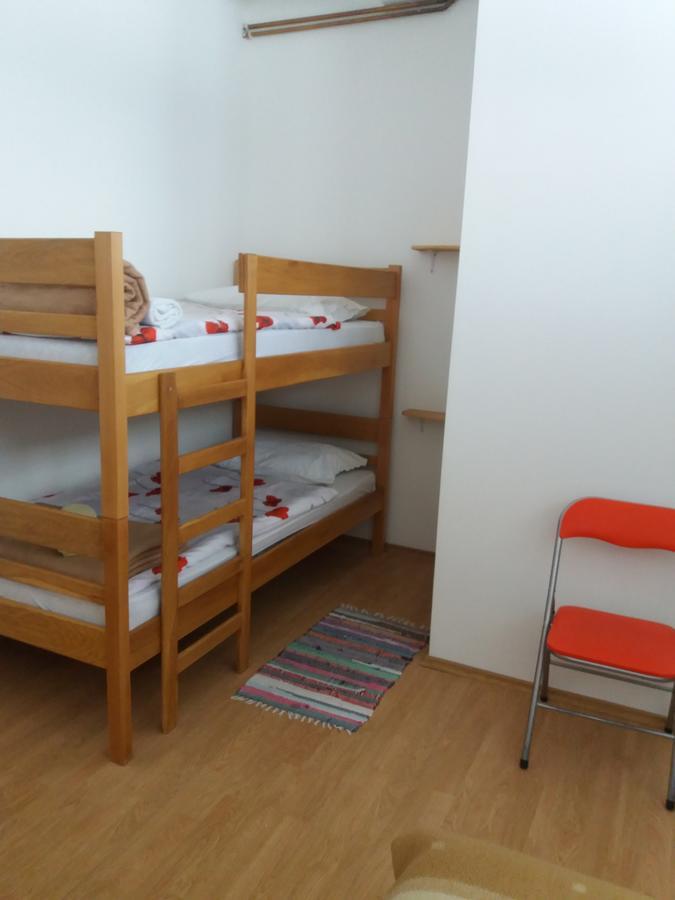 Hostel Poslon Krapina Esterno foto